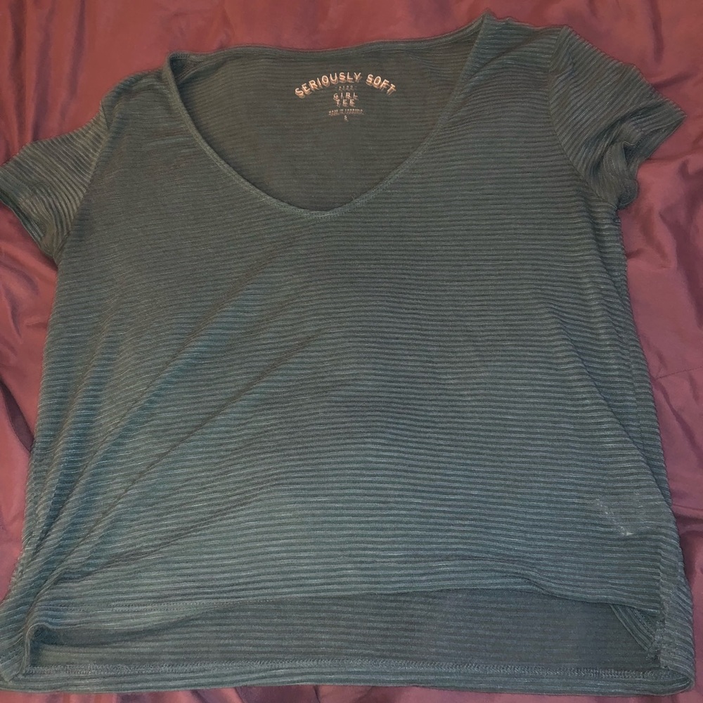 flowy blue ribbed crop top